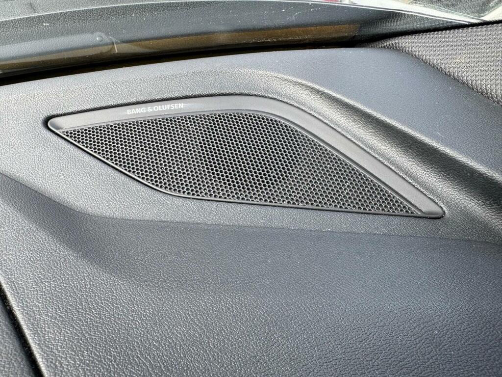 Audi TT 2.0T Fsi Quattro Tts Black Edition S Tronic Black #24