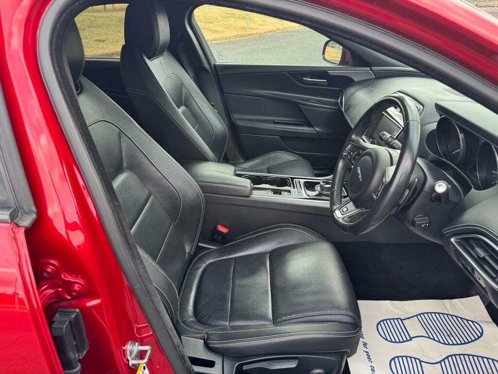 Jaguar XE Jaguar Xe 2.0 Gtdi R-sport Saloon Blue #12