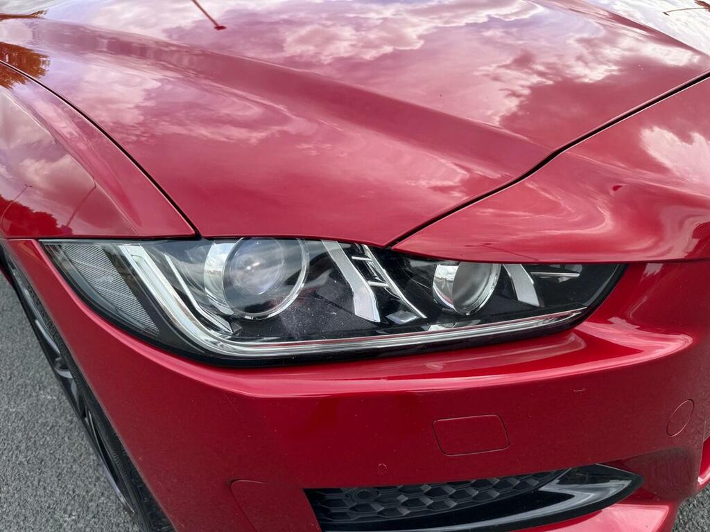 Jaguar XE Jaguar Xe 2.0 Gtdi R-sport Saloon Blue #28