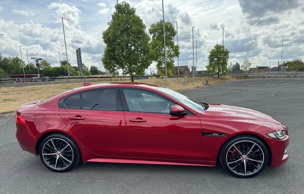 Jaguar XE Jaguar Xe 2.0 Gtdi R-sport Saloon Blue #7