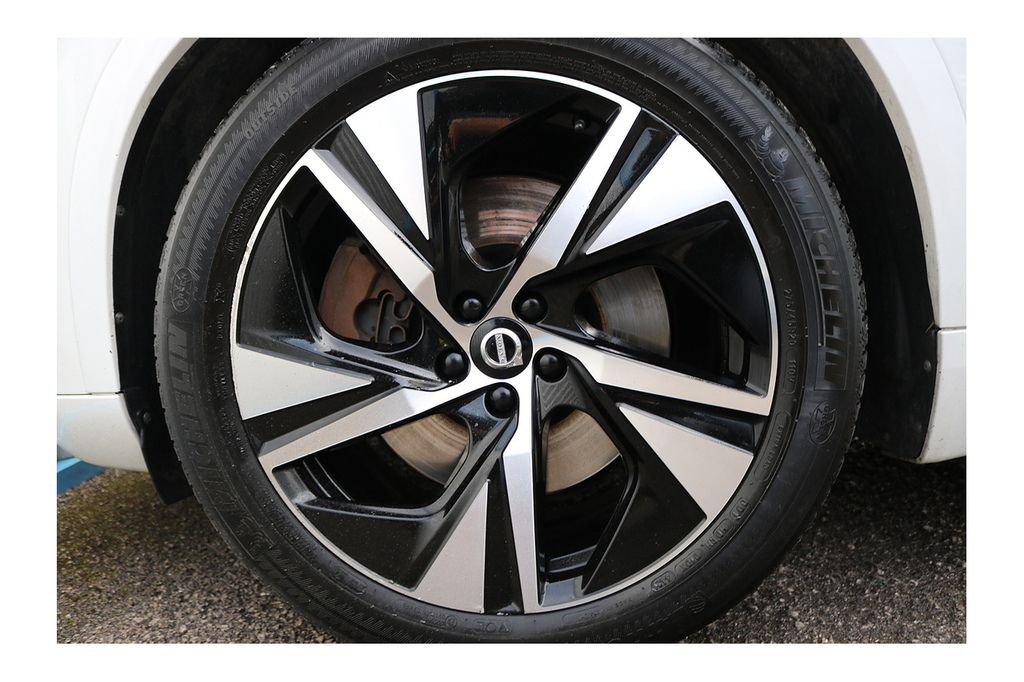 Volvo XC90 R-design T8 Awd 390 Hp Grey #27
