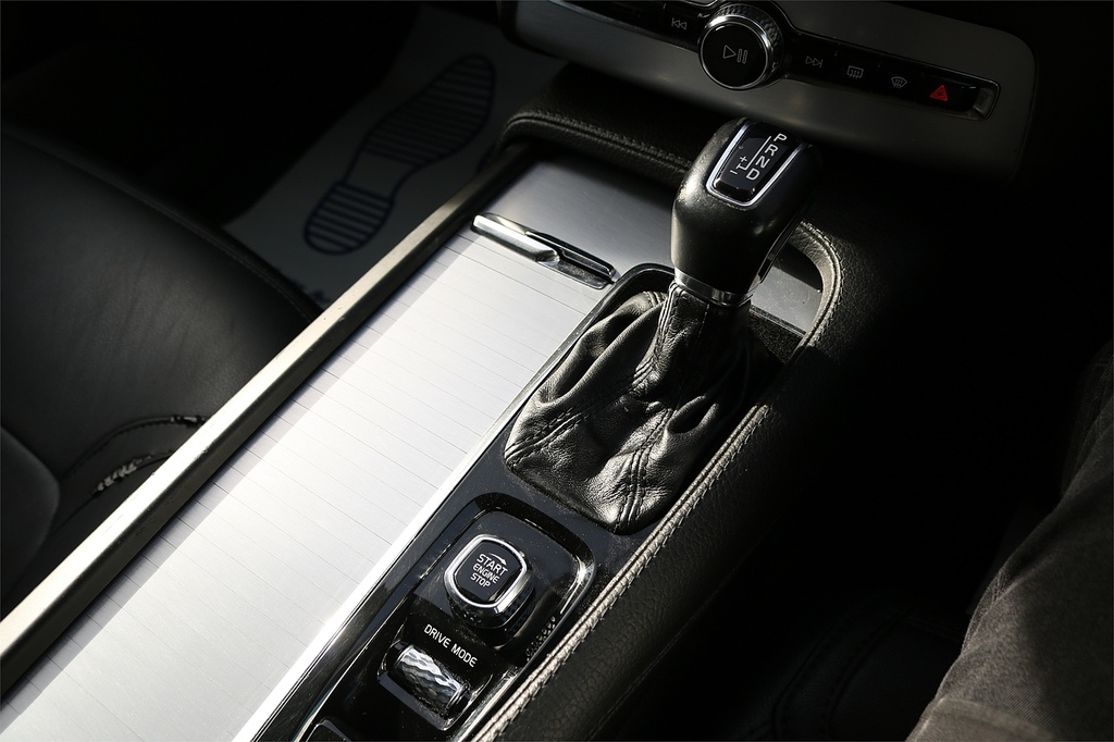 Volvo XC90 2.0 D5 Powerpulse R Design Awd Geartronic #14