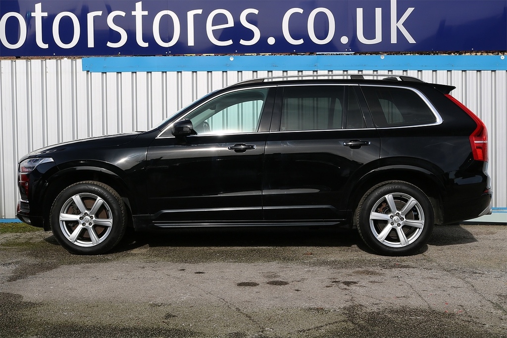 Volvo XC90 T6 Awd Black #4