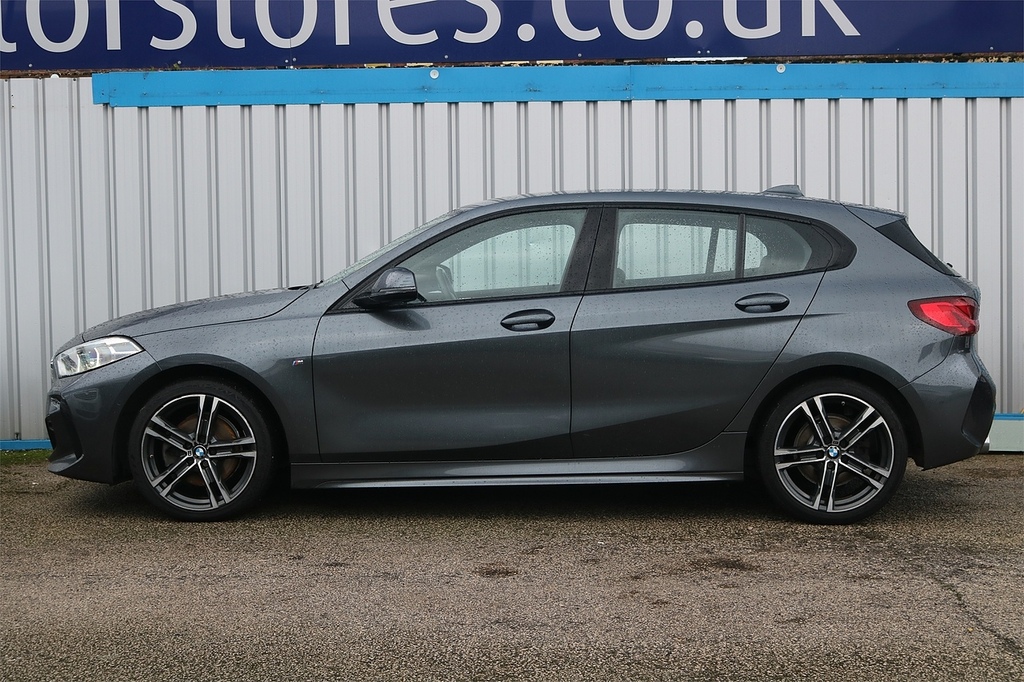 BMW 1 Series 118D M Sport Grey #4