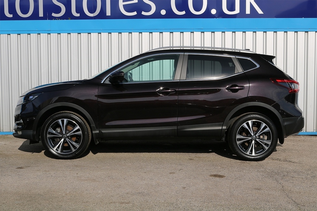 Nissan Qashqai Dci N-connecta Black #4