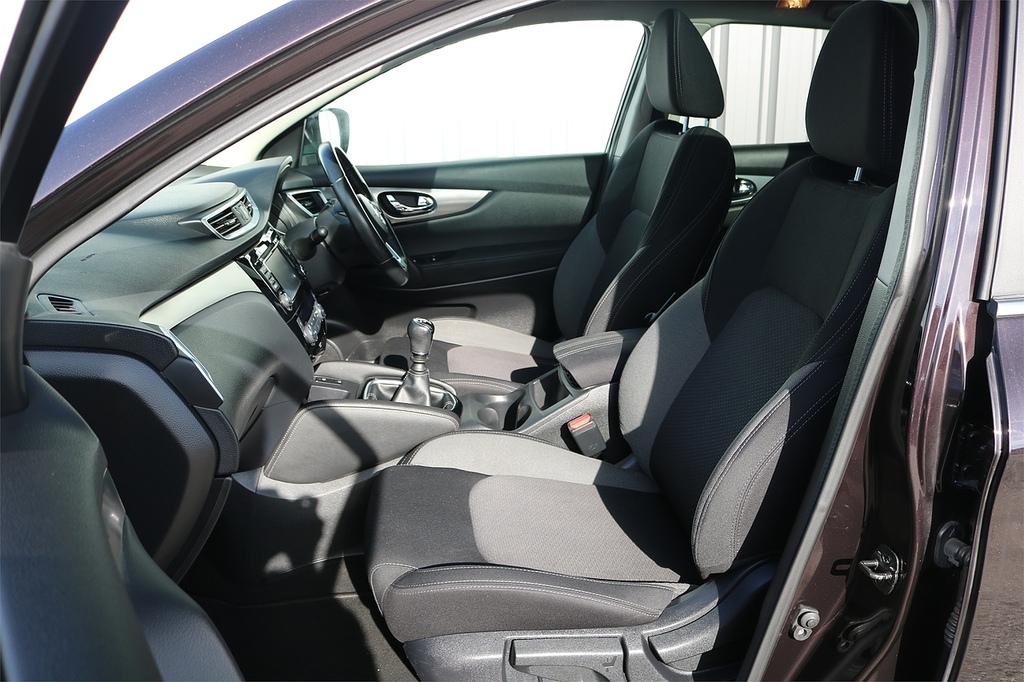 Nissan Qashqai Dci N-connecta Black #5