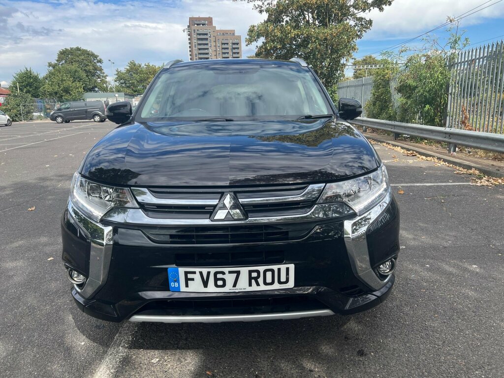 Mitsubishi Outlander 2.0H 12Kwh 4H Cvt 4Wd Euro 6 Ss Black #2
