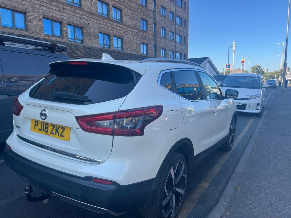 Nissan Qashqai  Black #6