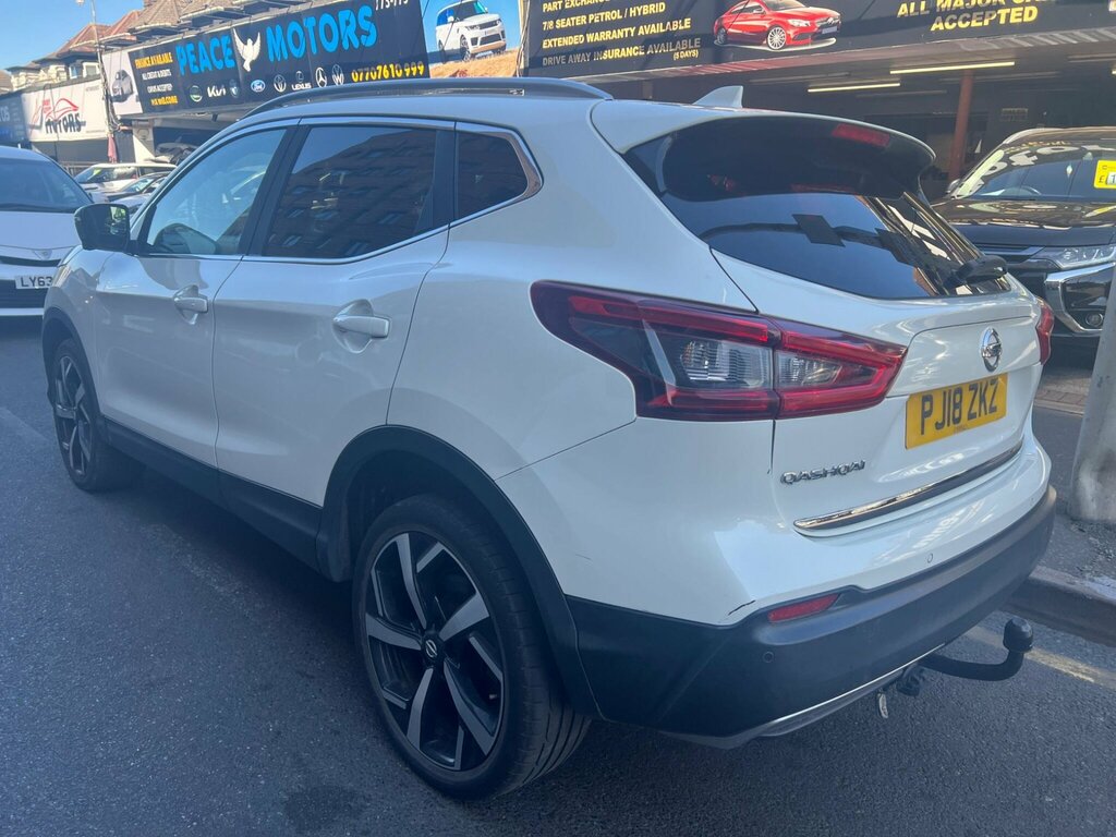 Nissan Qashqai  Black #4