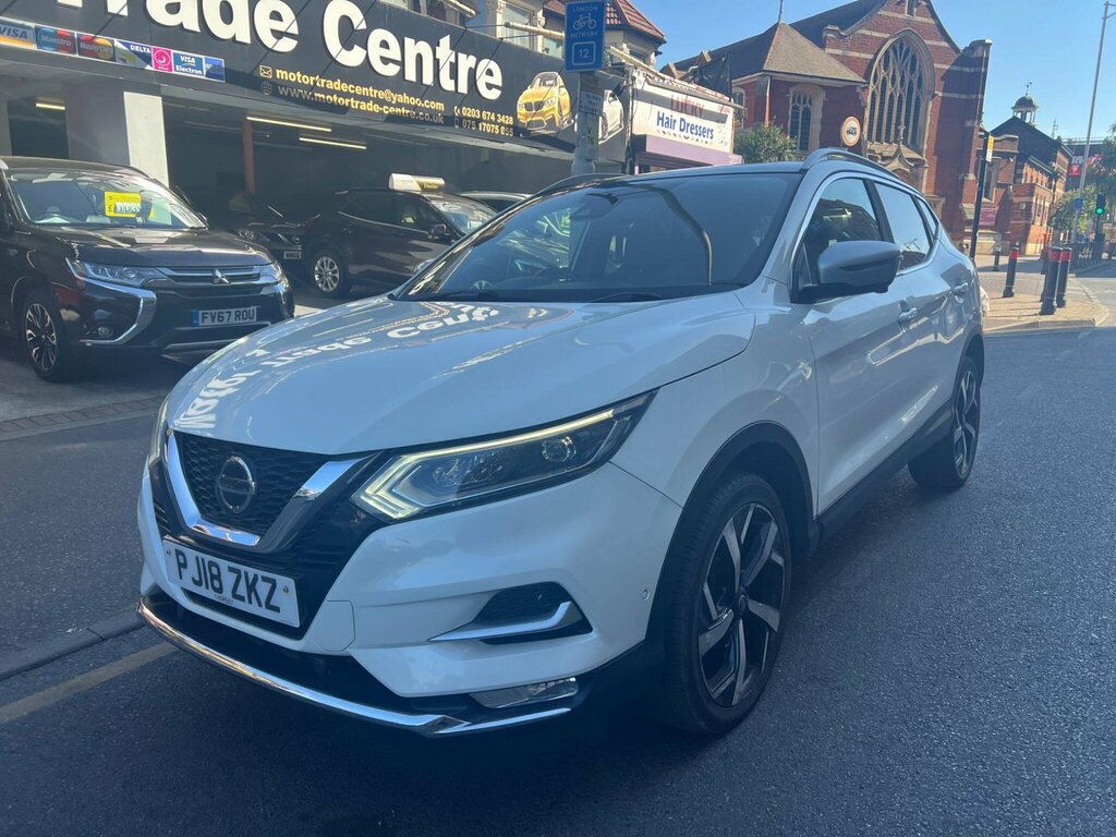 Nissan Qashqai  Black #3