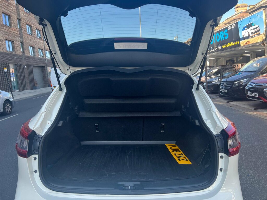 Nissan Qashqai  Black #11