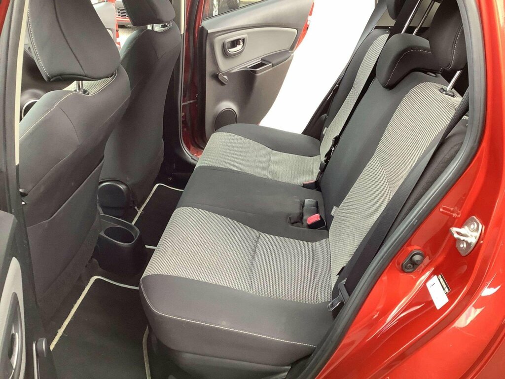 Toyota Yaris 1.5 Vvt-h Sport E-cvt Euro 6 Red #6