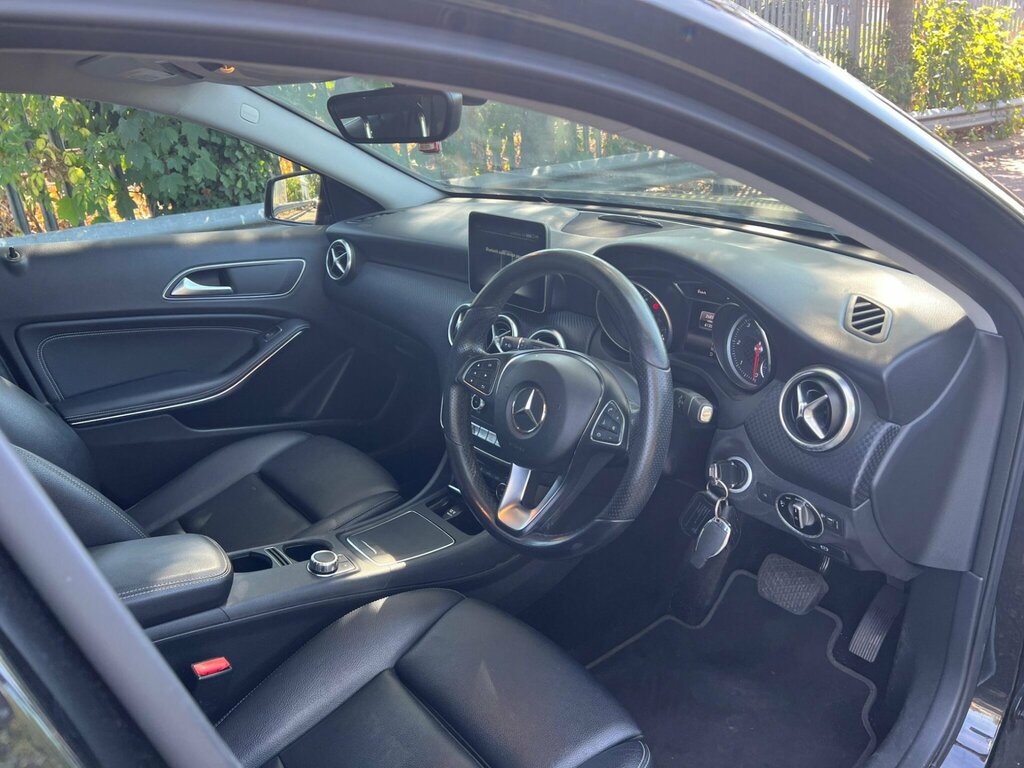 Mercedes-Benz A Class 1.6 A180 Sport Hatchback 7G-dct Euro 6 Black #12