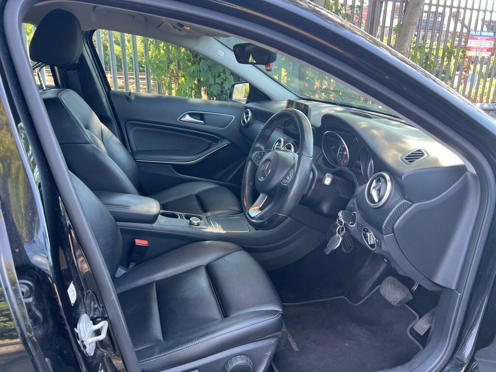 Mercedes-Benz A Class 1.6 A180 Sport Hatchback 7G-dct Euro 6 Black #11