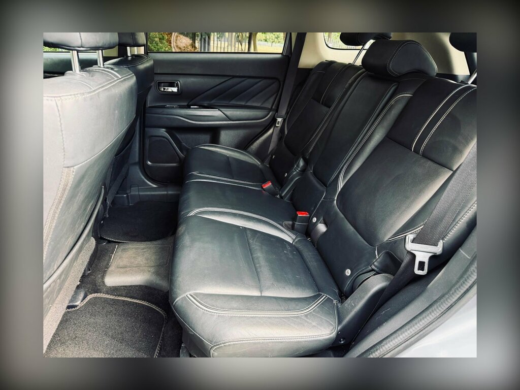 Mitsubishi Outlander 2.4H Twinmotor 13.8Kwh 4H Cvt 4Wd Euro 6 Ss  #19