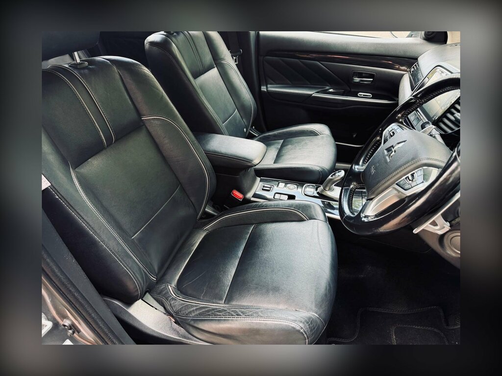 Mitsubishi Outlander 2.4H Twinmotor 13.8Kwh 4H Cvt 4Wd Euro 6 Ss  #15