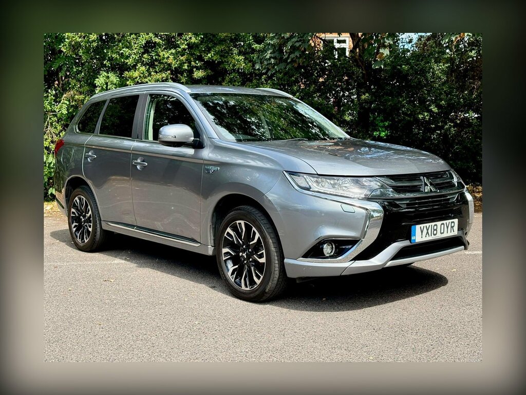 Mitsubishi Outlander 2.0H 12Kwh 4H Cvt 4Wd Euro 6 Ss Grey