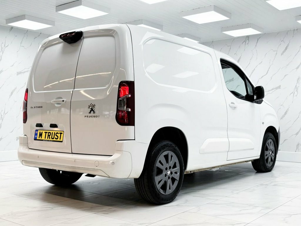 Peugeot Partner 1.5L Asphalt Premium LM22ZSG White #5