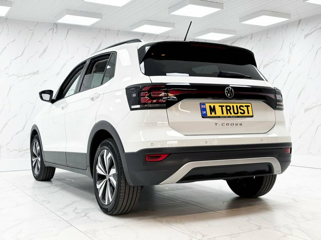 Volkswagen T-Cross 1L Black Edition WR22HKO White #6