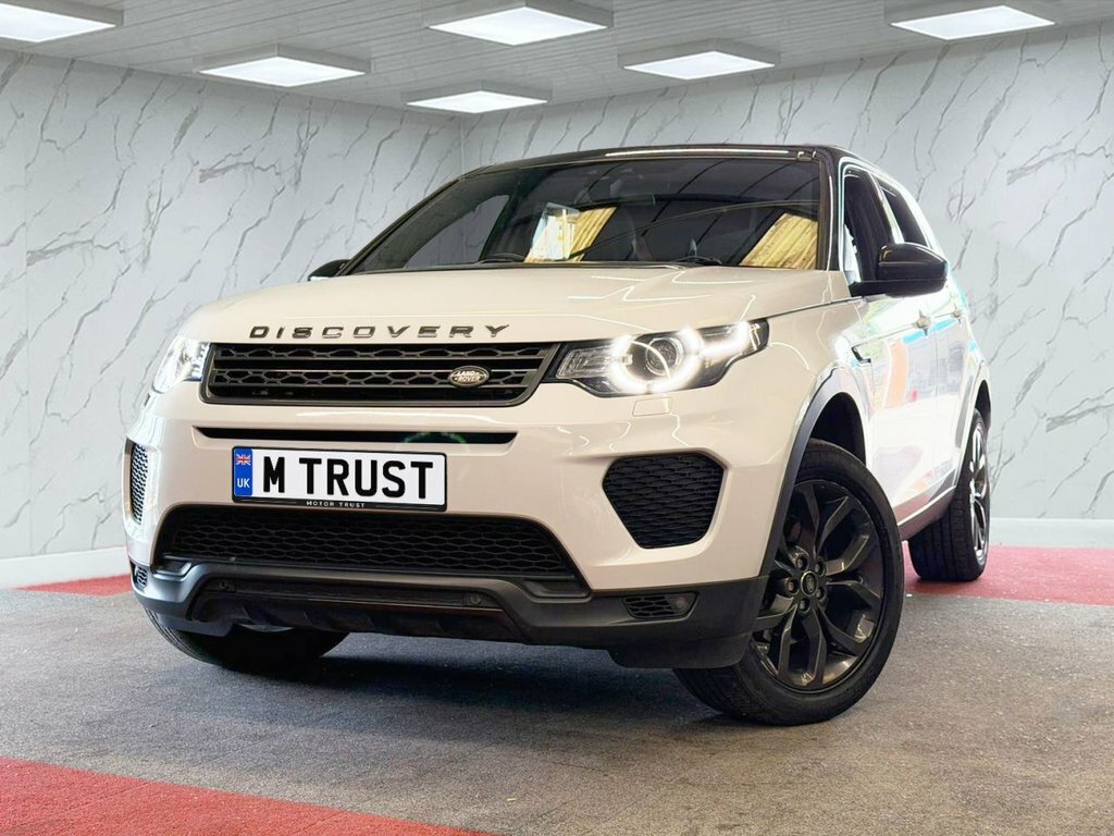 Land Rover Discovery Sport 2L Landmark White #3