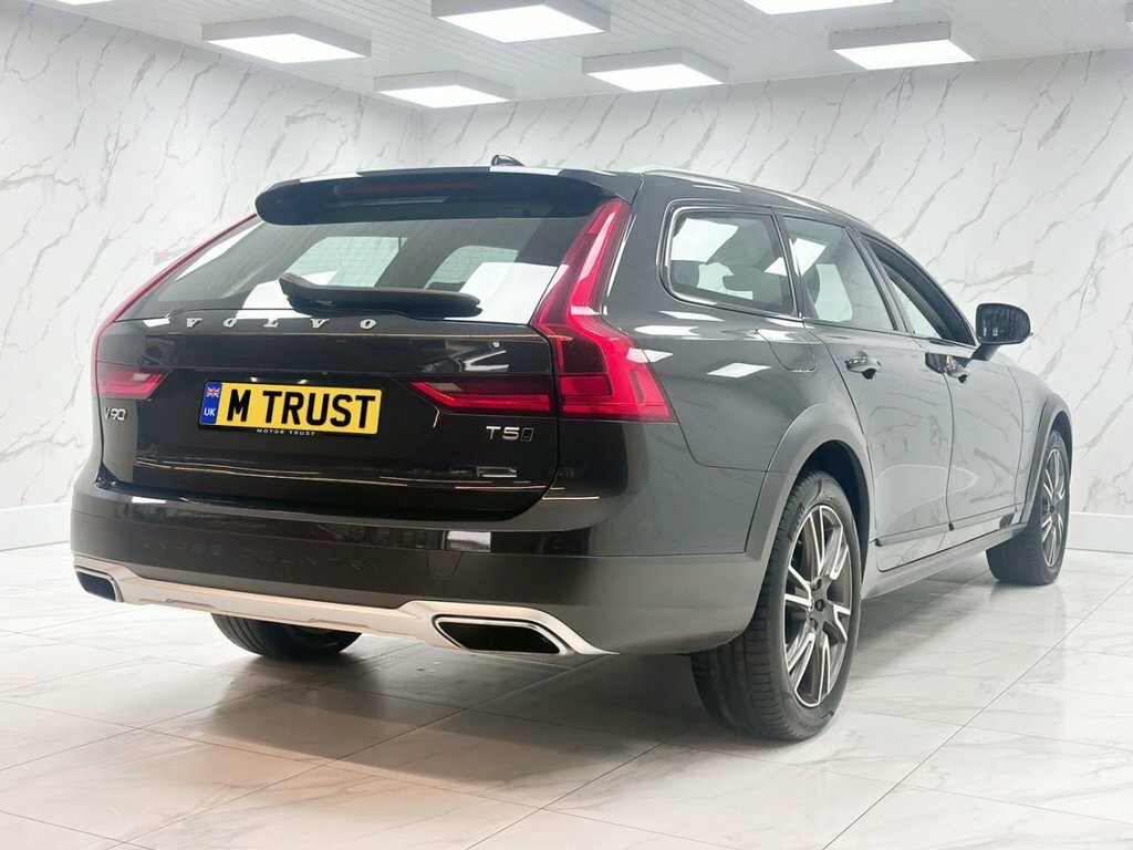 Volvo V90 Cross Country Estate Grey #6
