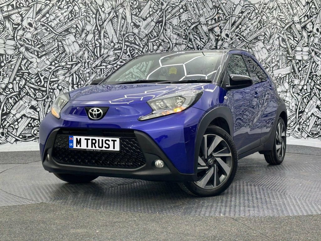 Toyota Aygo X 1L Edge Blue #5
