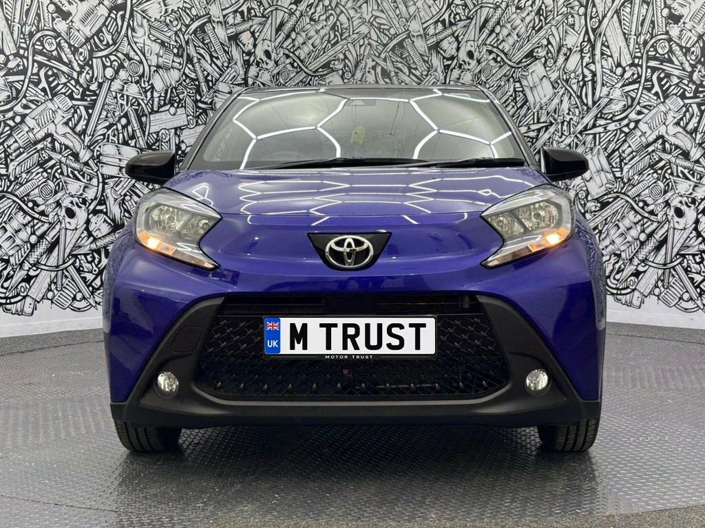 Toyota Aygo X 1L Edge Blue #3