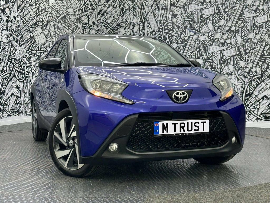 Toyota Aygo X 1L Edge Blue #2