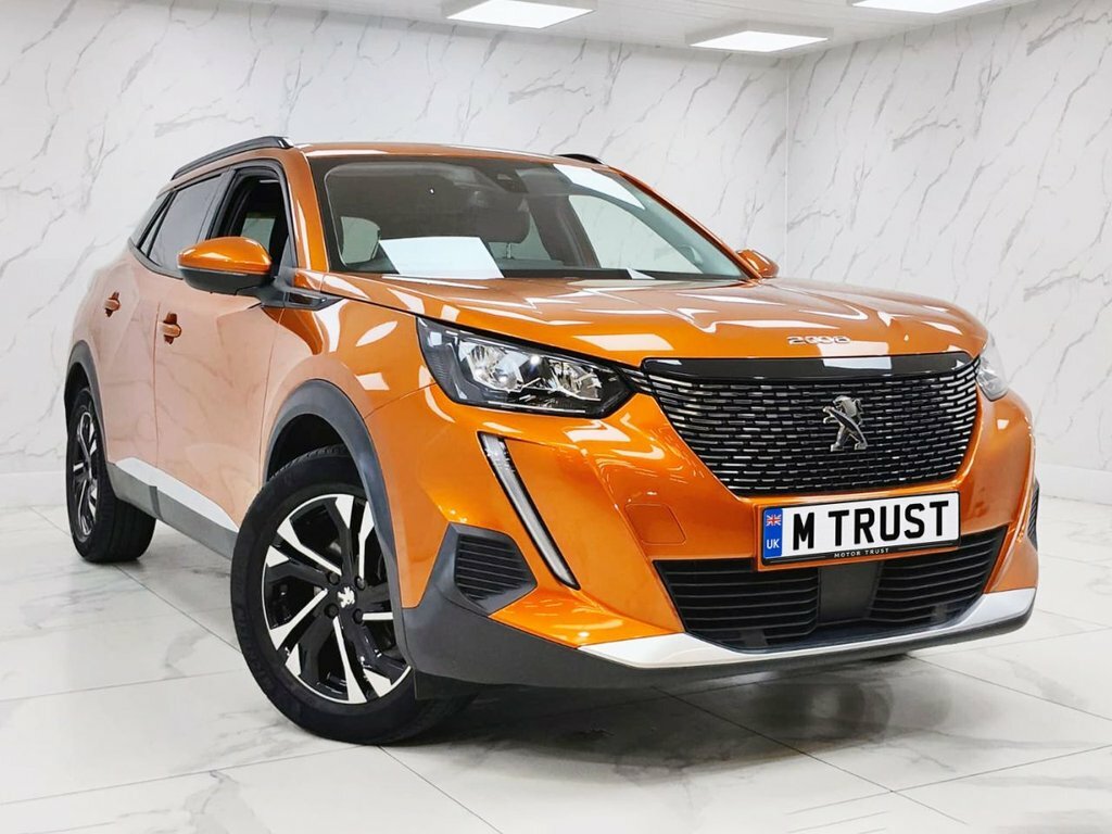 Peugeot 2008 1L Allure Orange #3