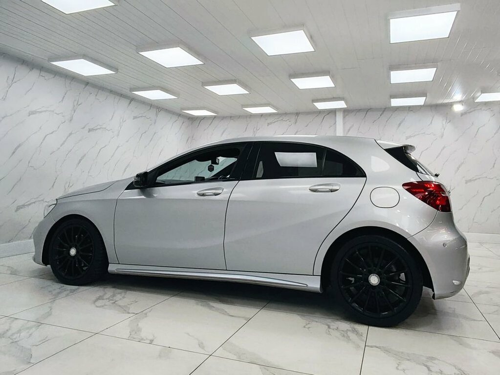 Mercedes-Benz A Class 2L Amg Line Silver #6