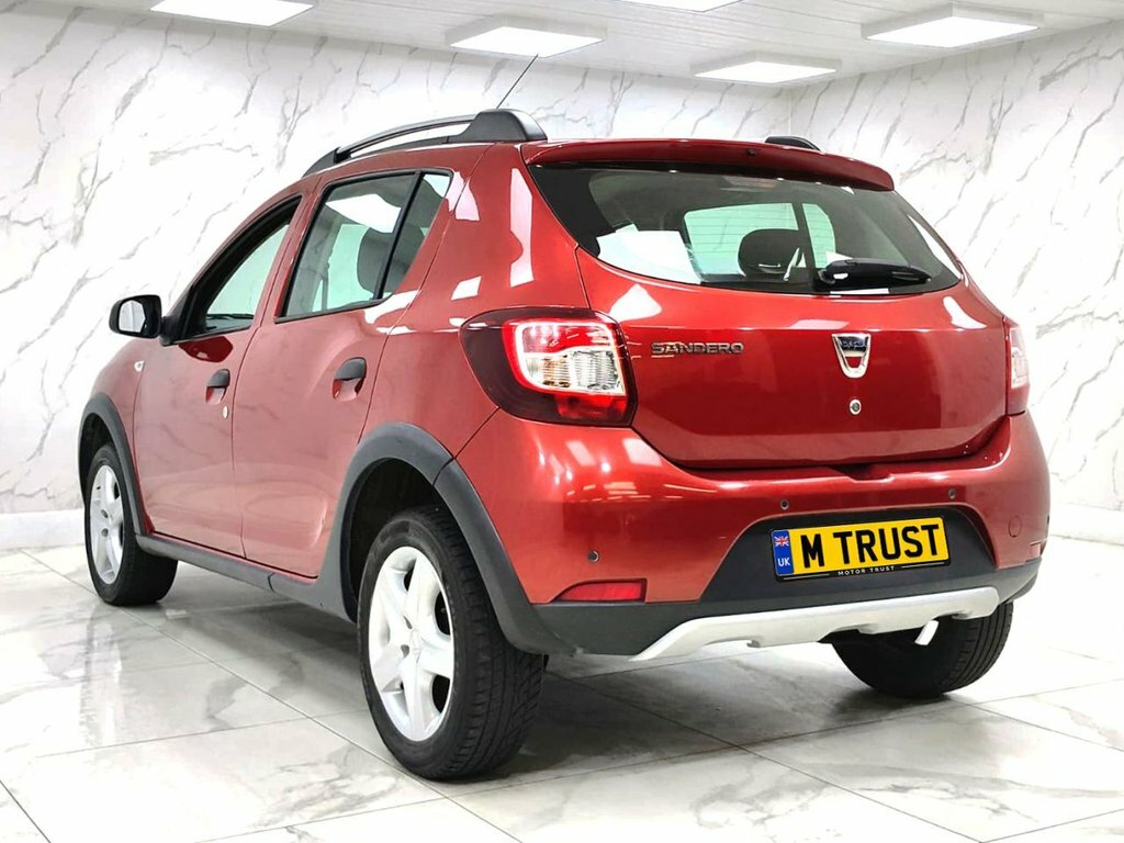 Dacia Sandero Stepway 1L Laureate Red #6
