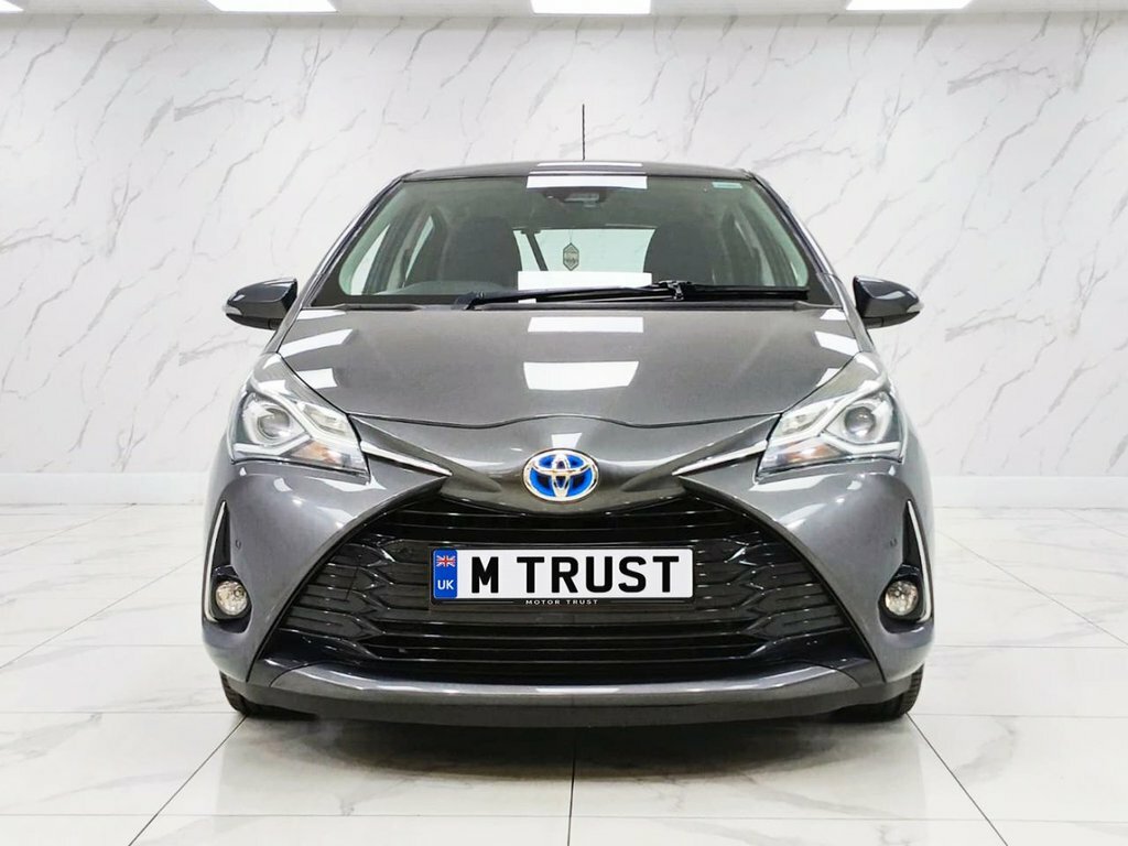 Toyota Yaris 1L Icon Tech Grey #3