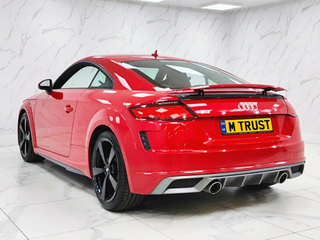Audi TT 2L S Line Red #5