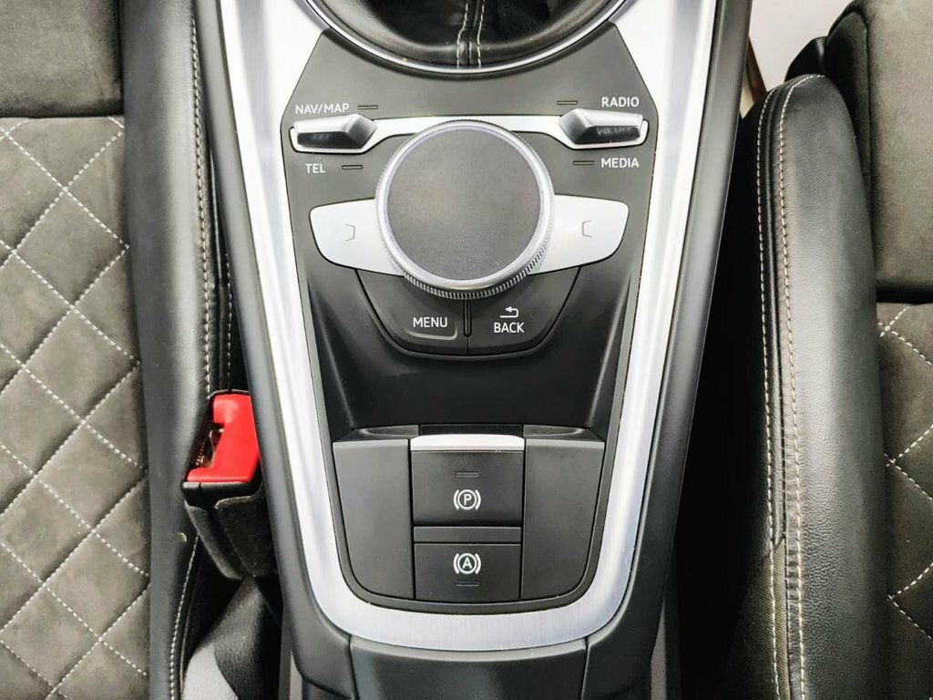 Audi TT 2.0 Tfsi 40 S Line Coupe S Tronic Euro White #16