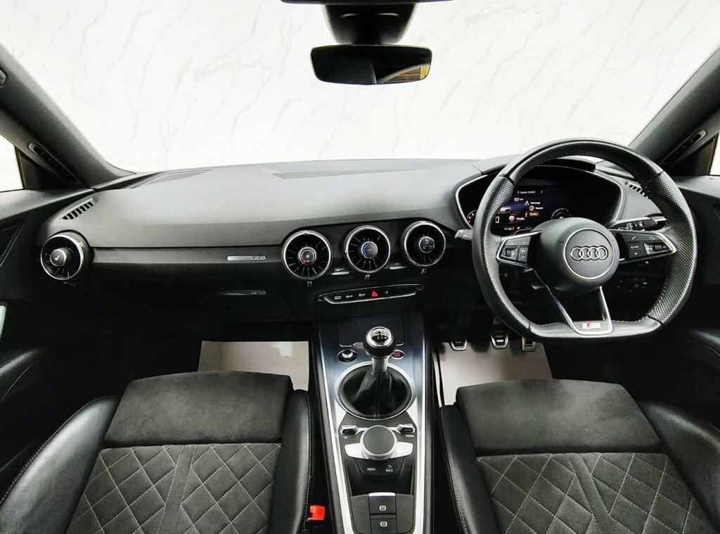 Audi TT 2.0 Tfsi 40 S Line Coupe S Tronic Euro White #17