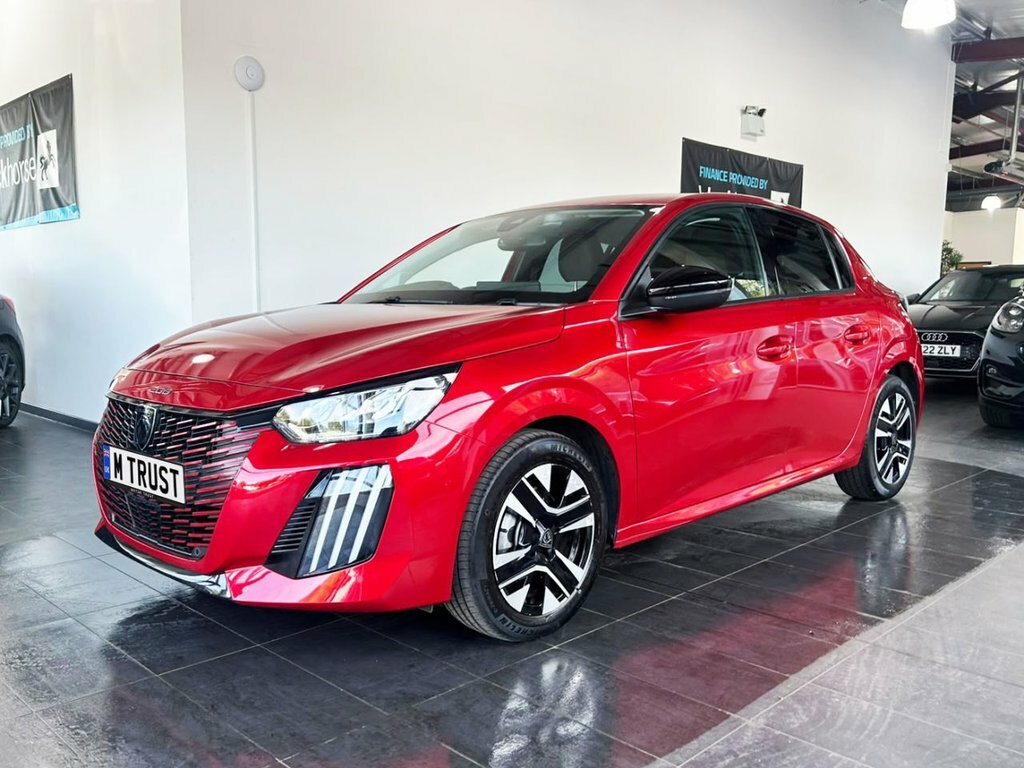 Peugeot 208 1.2L Allure VK24NMX Red #4