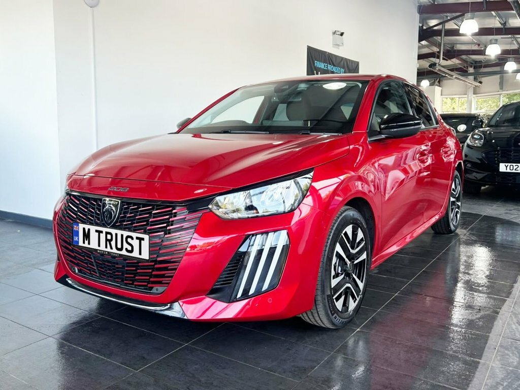 Peugeot 208 1.2L Allure VK24NMX Red #3