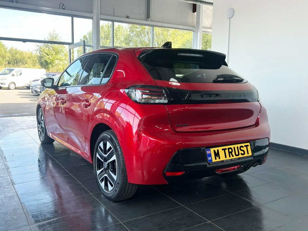 Peugeot 208 1.2L Allure VK24NMX Red #6