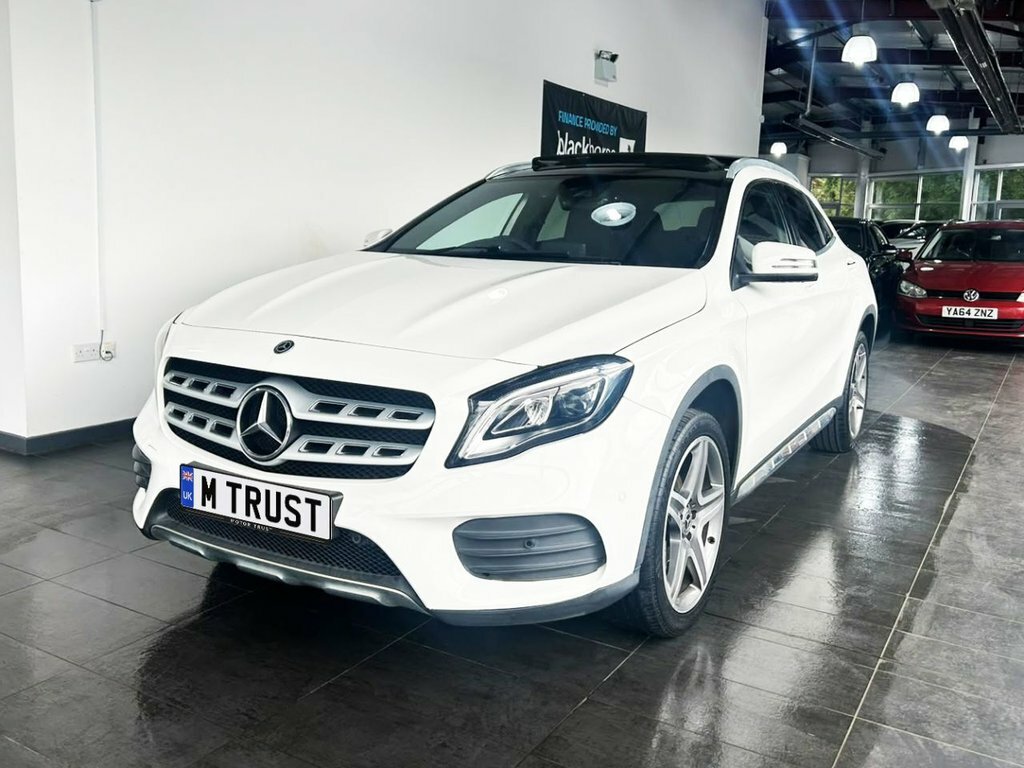 Mercedes-Benz GLA Class 1.6L Amg Line SP19FWZ White #4