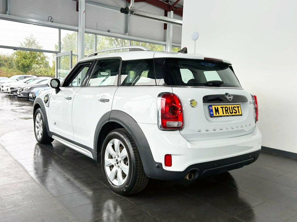 Mini Countryman 1.5L Cooper Se Classic White #6