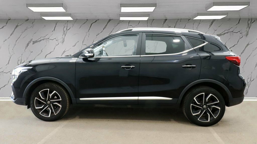 MG ZS 1L Exclusive Black #5