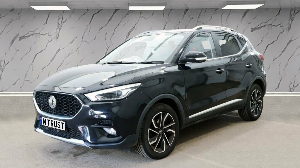 MG ZS 1L Exclusive Black #2