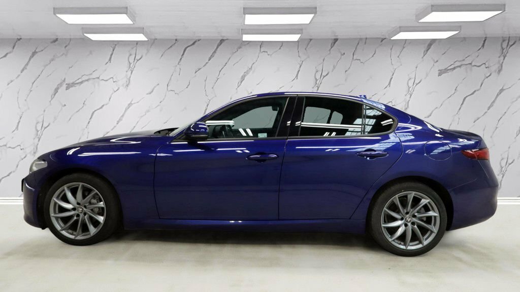 Alfa Romeo Giulia 2L Sprint Blue #6