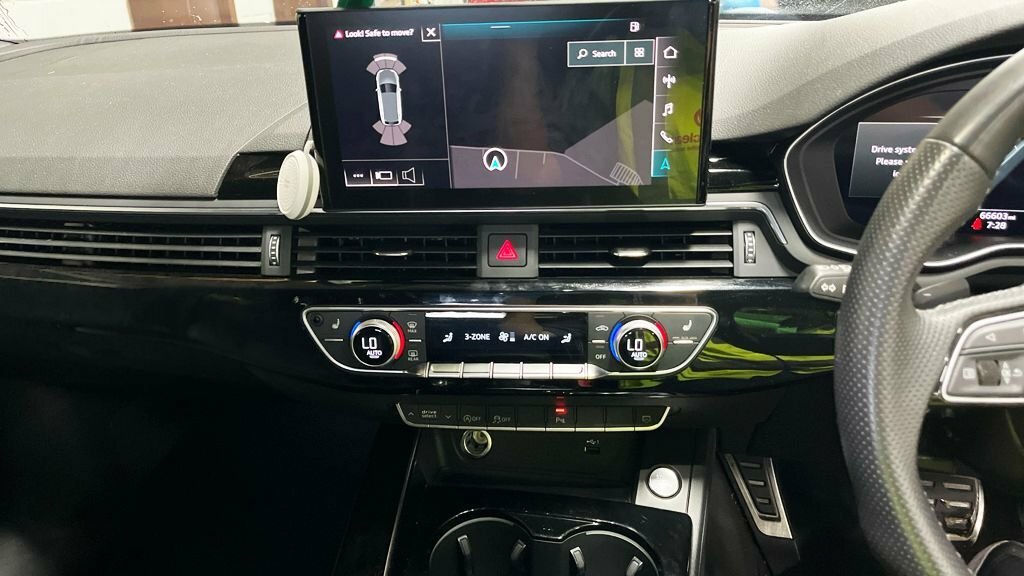 Audi A4 Avant 40 Tfsi 204 Sport Edition S Tronic Black #7