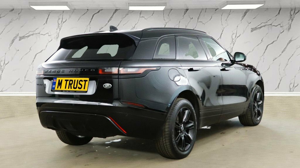 Land Rover Range Rover Velar 2L R-dynamic Se Black #4