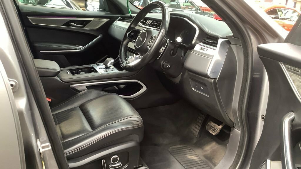 Jaguar F-Pace 5.0 P550 V8 Svr Suv Quickshift Awd Euro Black #9