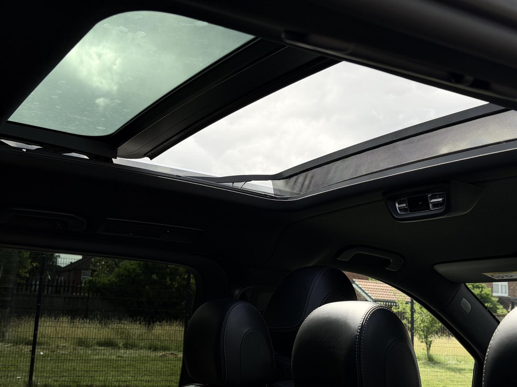 Mercedes-Benz V Class V 220 D Sport Black #40
