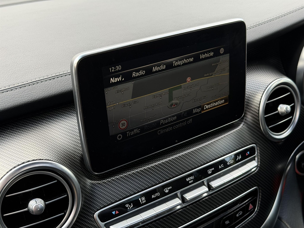 Mercedes-Benz V Class V 220 D Sport Black #32