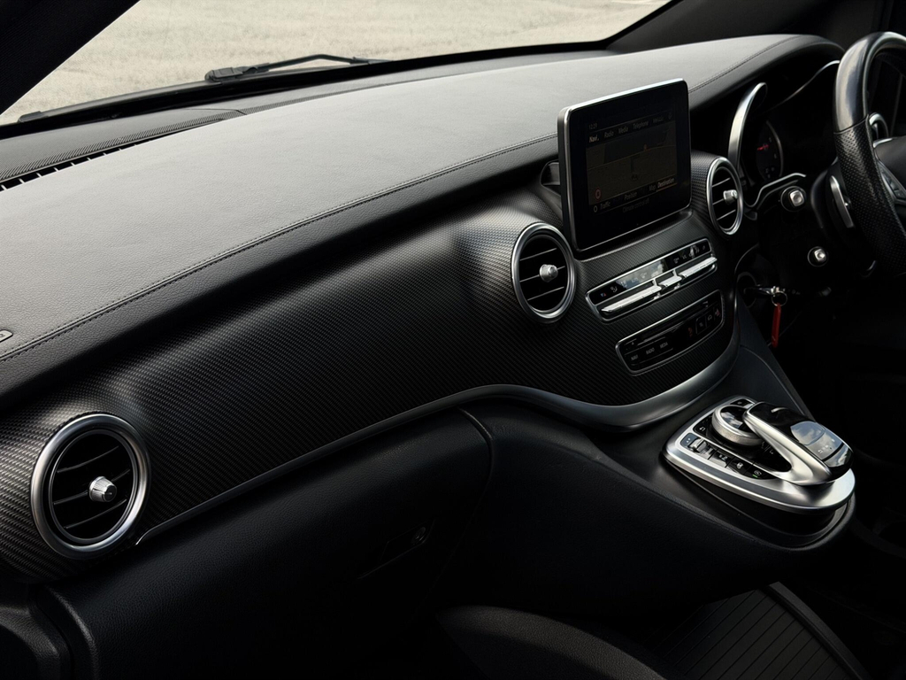 Mercedes-Benz V Class V 220 D Sport Black #18