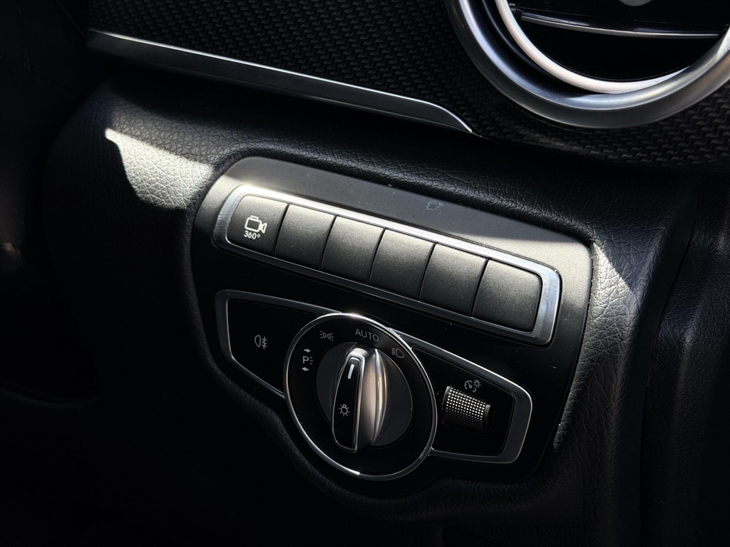 Mercedes-Benz V Class V 220 D Sport Black #28